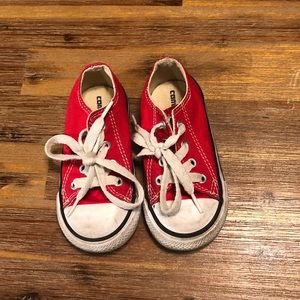 EUC toddler Converse!